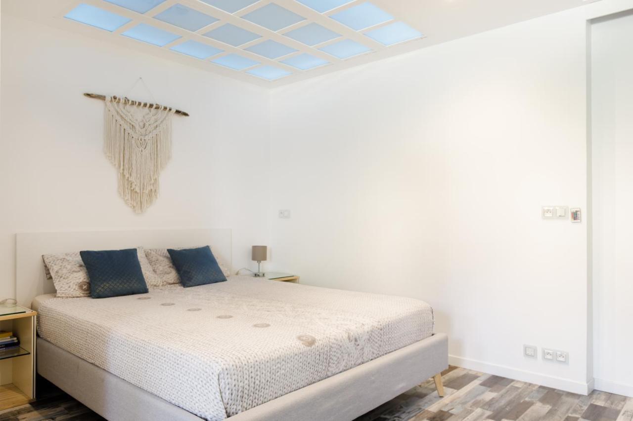 Grand Studio Neuf Face Port Et Plage, Parking Prive Голф-Жуан Екстериор снимка